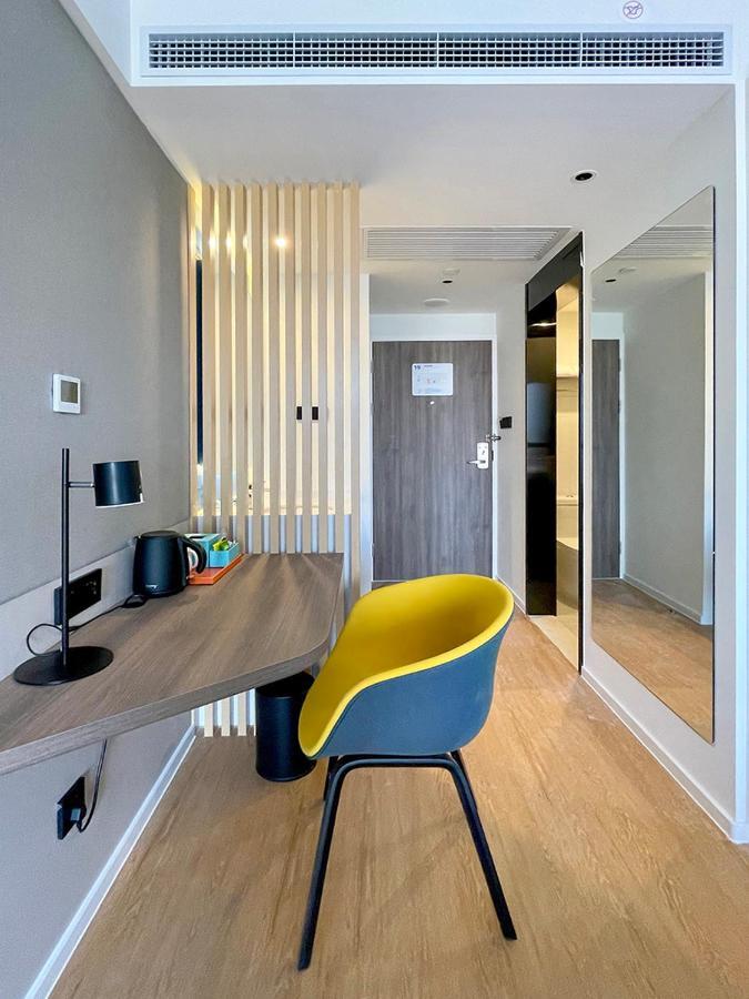 Holiday Inn Express Shanghai Baoyang By Ihg Exterior foto